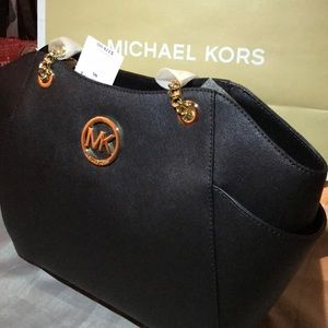 NWT MICHAEL KORS Jet Travel Tote.